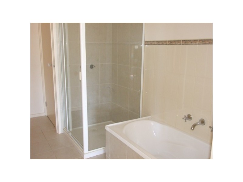 4/18 Malcolm Road, Langwarrin VIC 3910