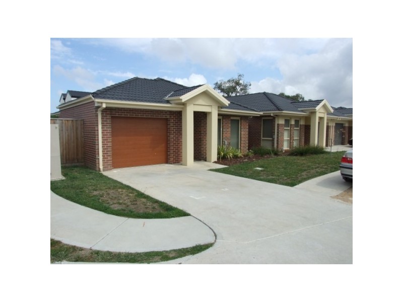 4/32 Lats Avenue, Carrum Downs VIC 3201