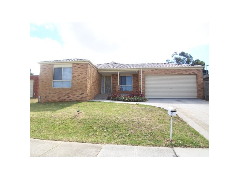 47 Darnley Drive, Skye VIC 3977