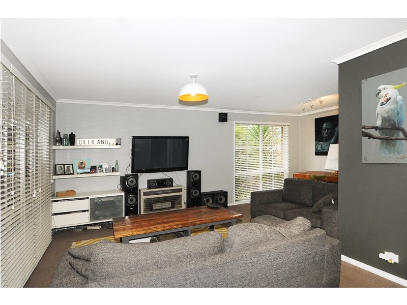 208 Hall Road, Carrum Downs VIC 3201