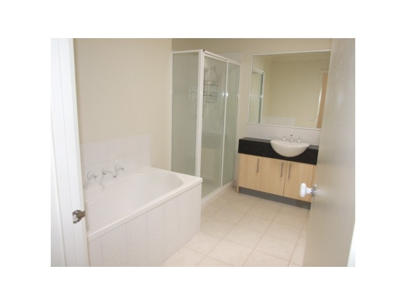 17/43 Cadles Road, Carrum Downs VIC 3201