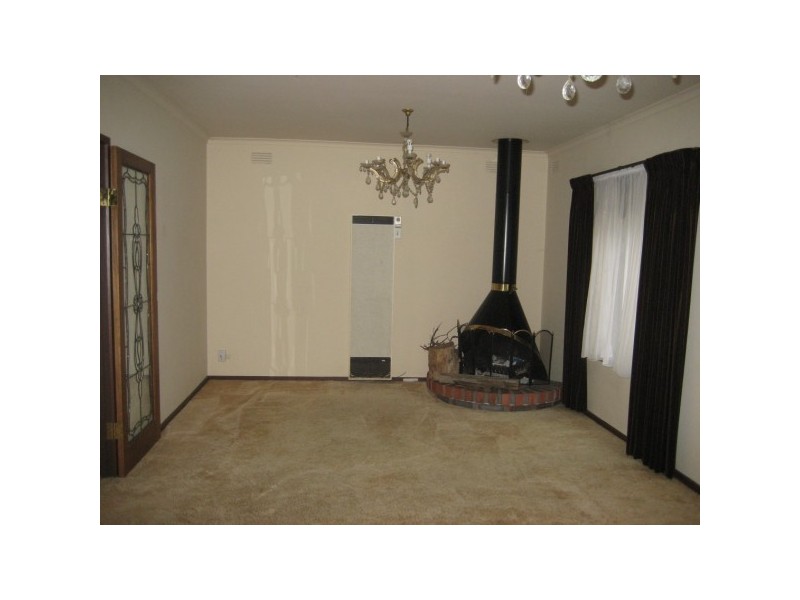 14 Narambi Crescent, Frankston VIC 3199