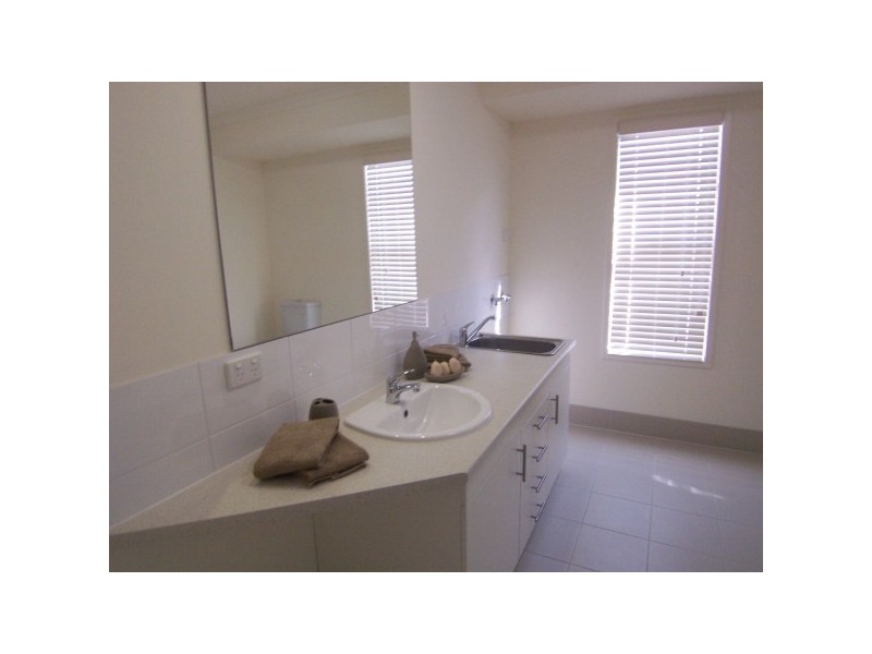 20  McCormicks Rd, Carrum Downs VIC 3201