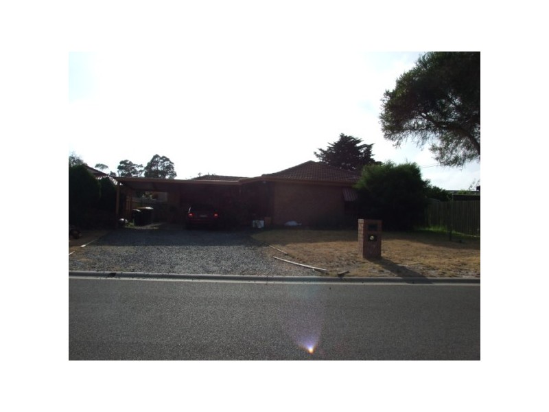 12 Alicia Court, Frankston VIC 3199