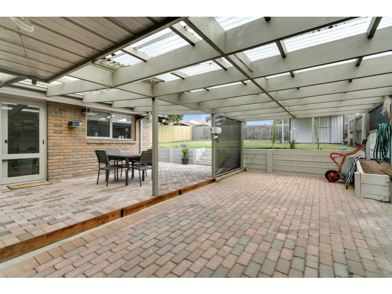 27 Paddington Avenue, Carrum Downs VIC 3201