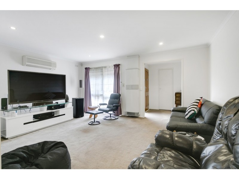 27 Paddington Avenue, Carrum Downs VIC 3201