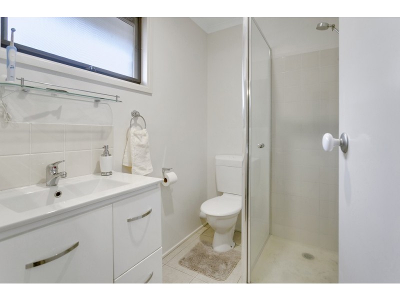 27 Paddington Avenue, Carrum Downs VIC 3201