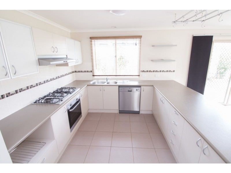 9 Omega Street, Carrum Downs VIC 3201