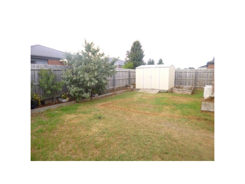 9 Omega Street, Carrum Downs VIC 3201