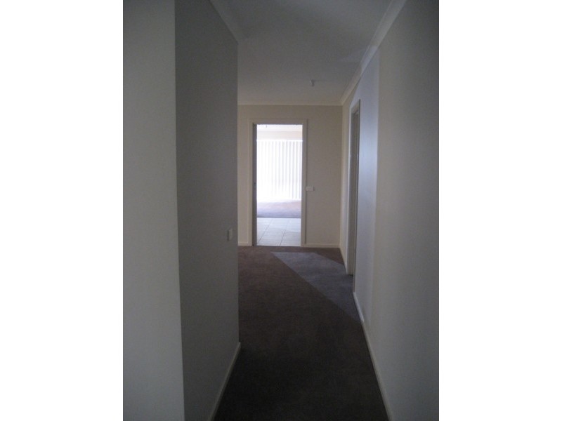 8/31-35 Brunnings Road, Carrum Downs VIC 3201