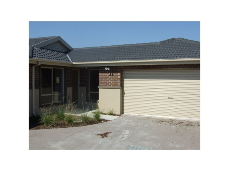 13/31-35 Brunnings Road, Carrum Downs VIC 3201