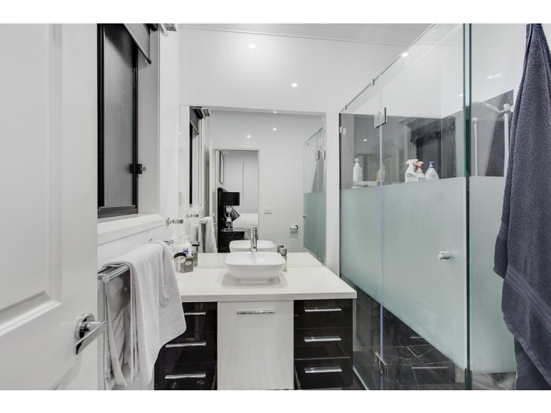 12 Villella Drive, Pakenham VIC 3810