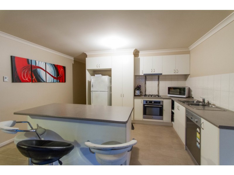 14 Villella Drive, Pakenham VIC 3810