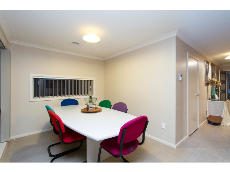 14 Villella Drive, Pakenham VIC 3810