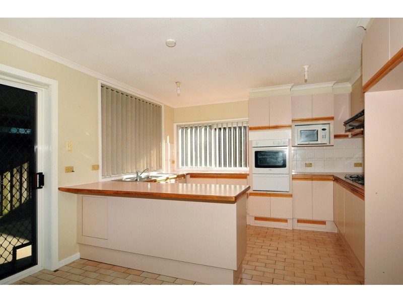 14 Junee Court, Hastings VIC 3915