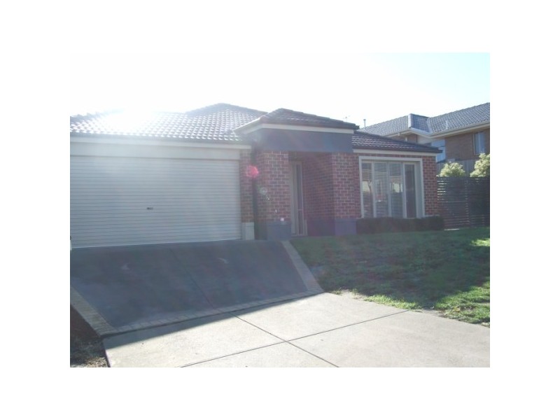 30 Golden Way, Skye VIC 3977