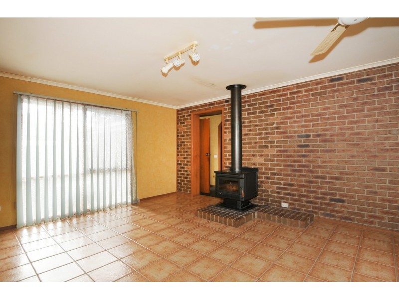 6 Boronia Court, Carrum Downs VIC 3201