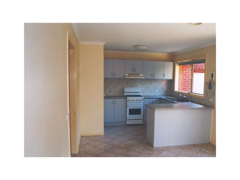 2/23 McCormicks Road, Carrum Downs VIC 3201