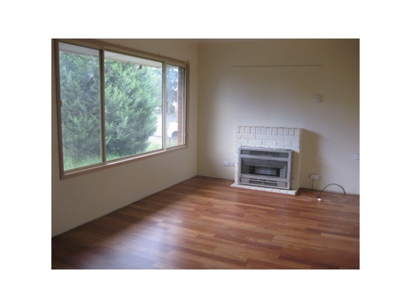 23 Pine Street, Frankston North VIC 3200