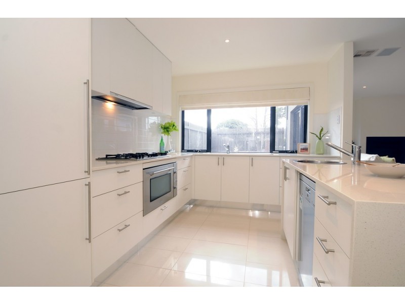 1/20 Bruce Street, Dandenong VIC 3175