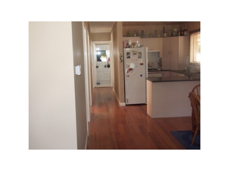 35 Elisdon Avenue, Seaford VIC 3198