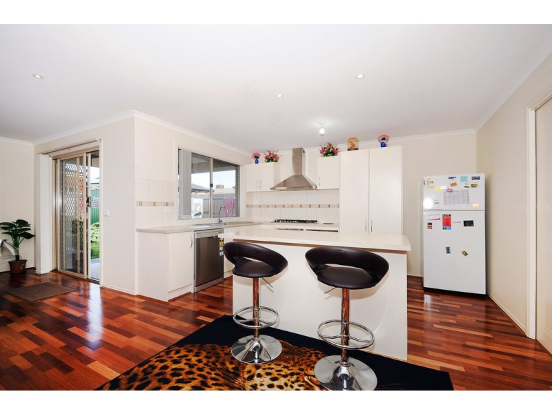 15 Myhaven Circuit, Carrum Downs VIC 3201