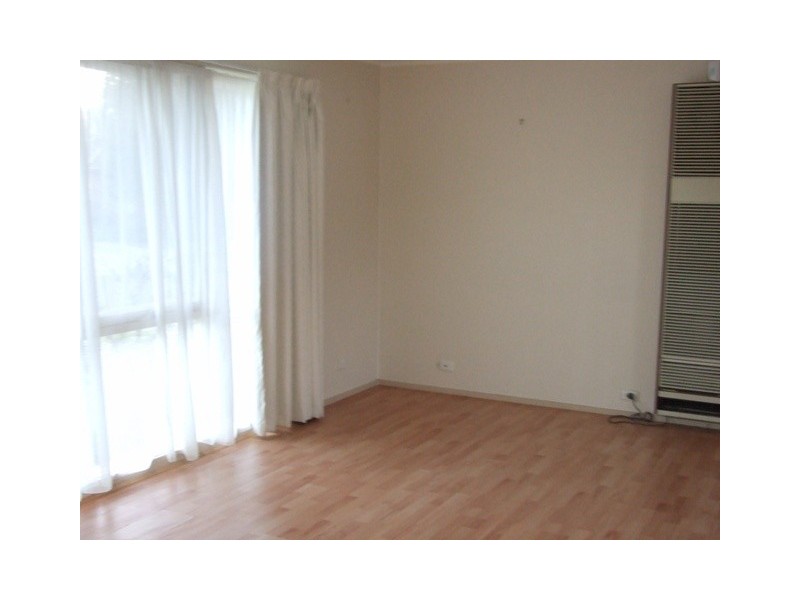 1/13 Honeyeater  Place, Carrum Downs VIC 3201