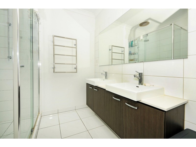 35 Olympus Crescent, Cranbourne West VIC 3977