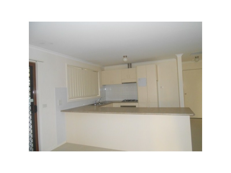 14 Willora Crescent, Cranbourne West VIC 3977