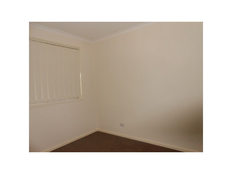 14 Willora Crescent, Cranbourne West VIC 3977