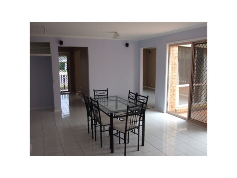 2 Dairy Place, Skye VIC 3977