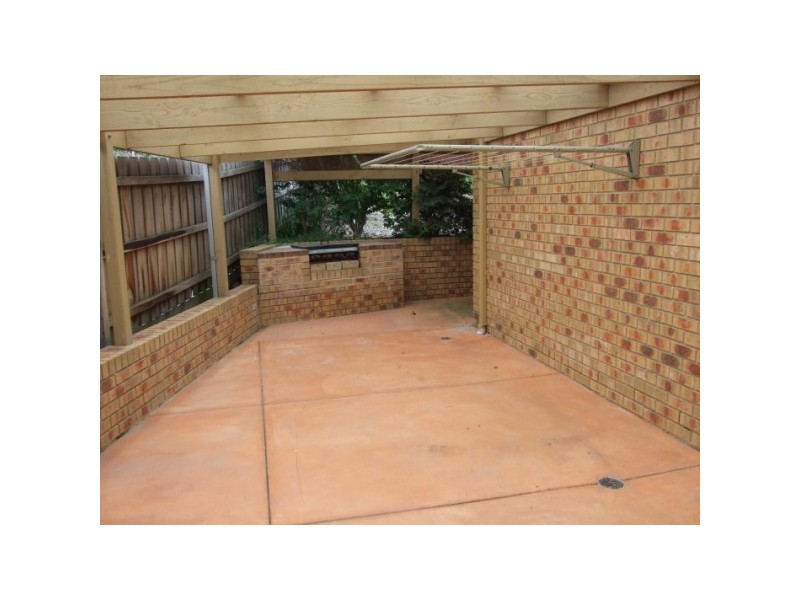 2 Dairy Place, Skye VIC 3977