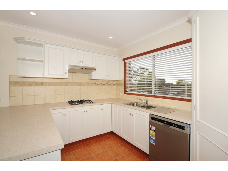 6 Rex Court, Somerville VIC 3912