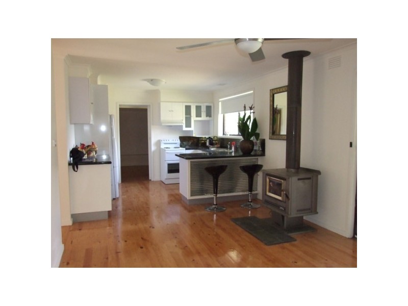 330 Hall Road, Skye VIC 3977