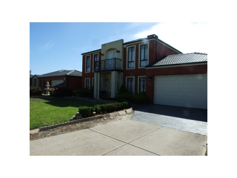 54 Delatite Way, Skye VIC 3977