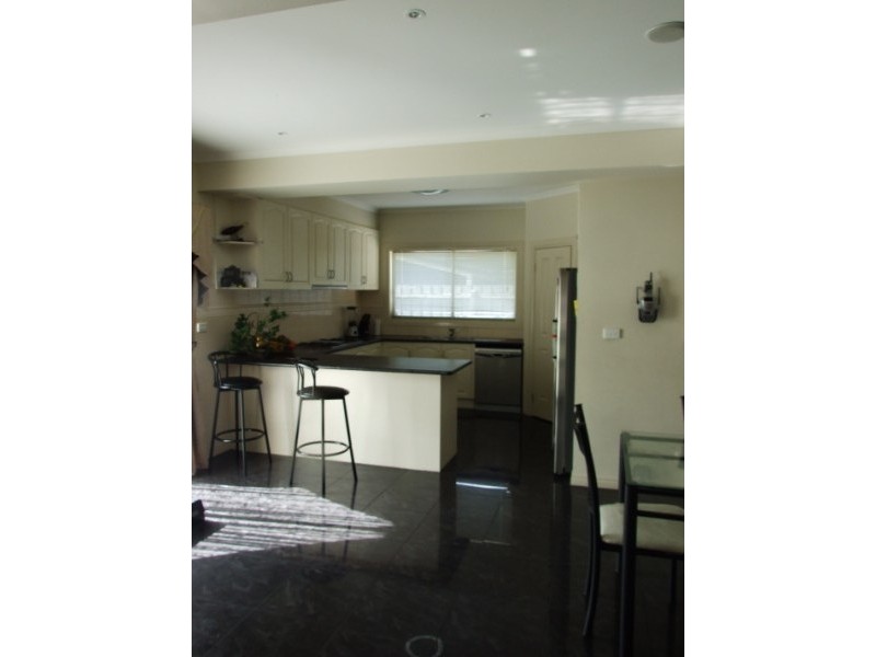 54 Delatite Way, Skye VIC 3977