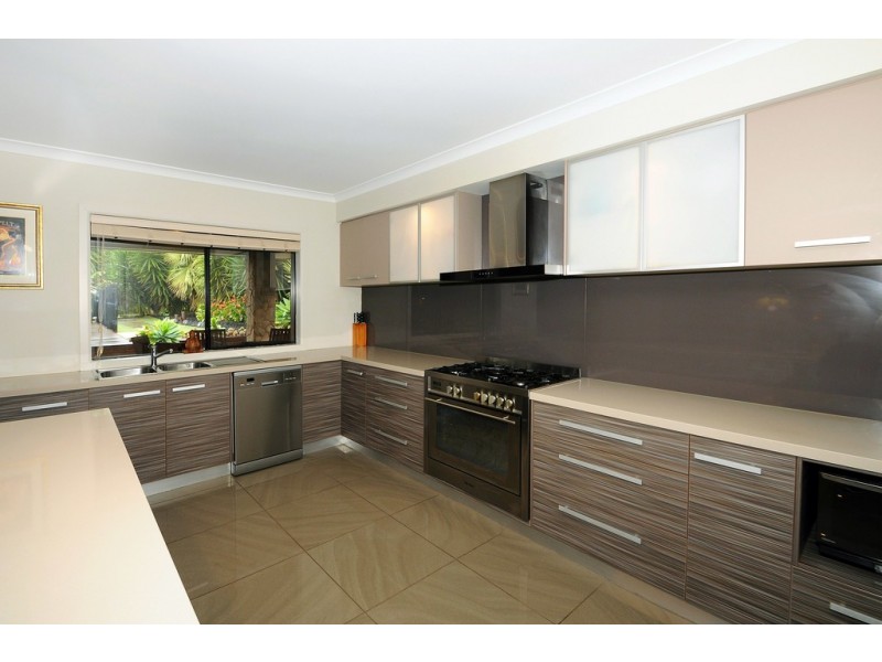 115 Sandhurst Boulevard, Sandhurst VIC 3977