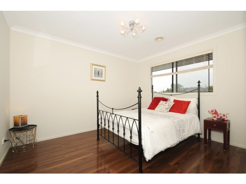 115 Sandhurst Boulevard, Sandhurst VIC 3977