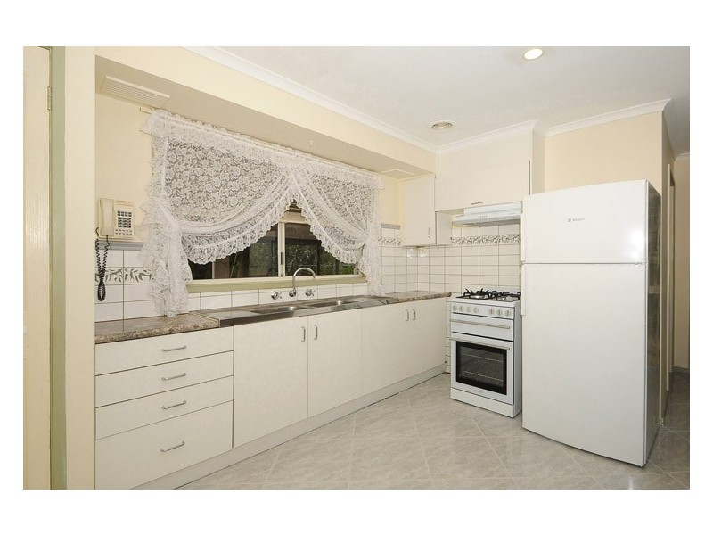 11 Myna Court, Carrum Downs VIC 3201