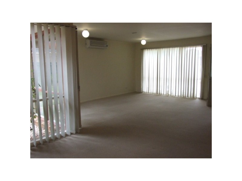 25 Pardalote Avenue, Carrum Downs VIC 3201