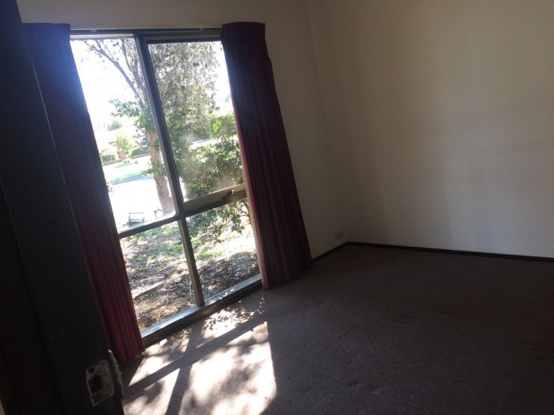 204 Hall Road, Carrum Downs VIC 3201