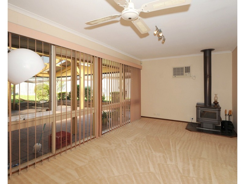 14 Edenbridge Court, Carrum Downs VIC 3201