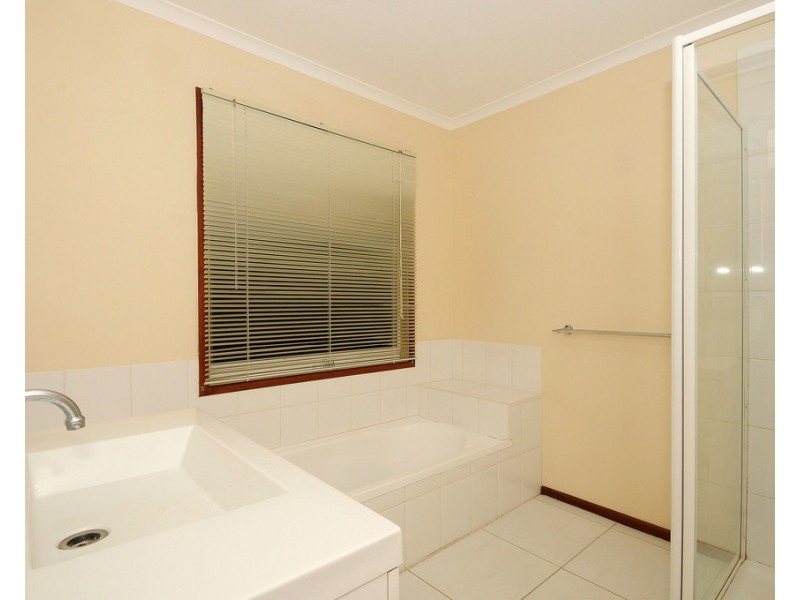 14 Edenbridge Court, Carrum Downs VIC 3201