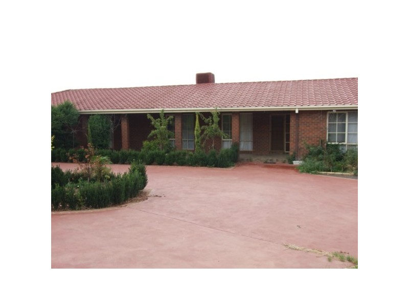 175 Pound Road, Hampton Park VIC 3976