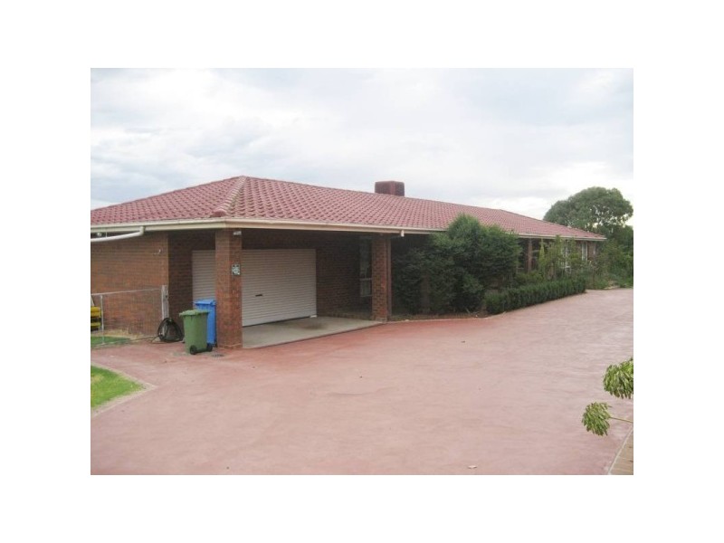 175 Pound Road, Hampton Park VIC 3976