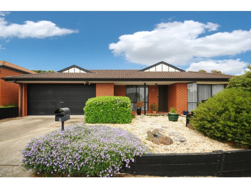 8 Spencer Drive, Carrum Downs VIC 3201