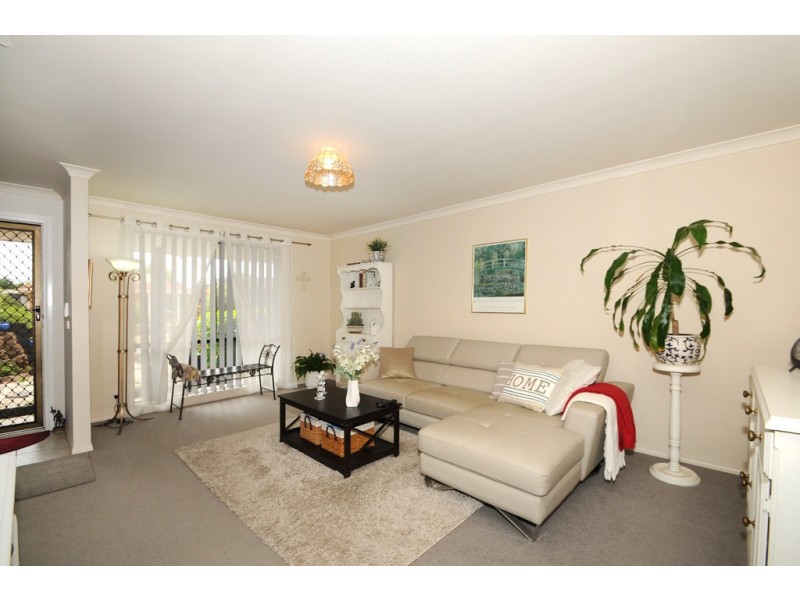 8 Spencer Drive, Carrum Downs VIC 3201