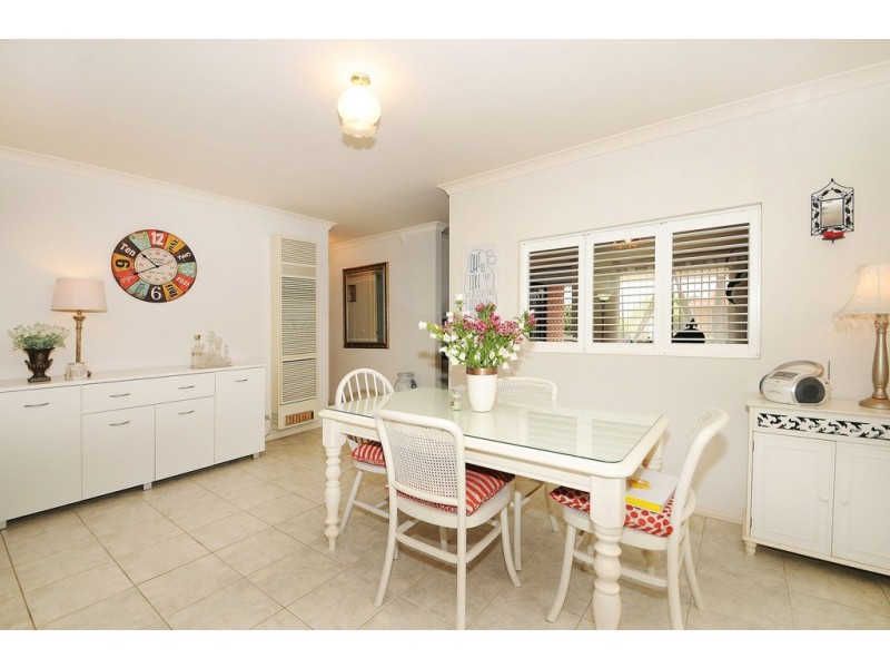 8 Spencer Drive, Carrum Downs VIC 3201