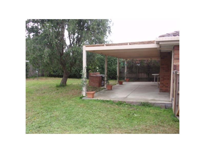 11 Mellowood Court, Carrum Downs VIC 3201