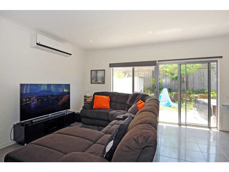 7/2 Sanoma Drive, Skye VIC 3977